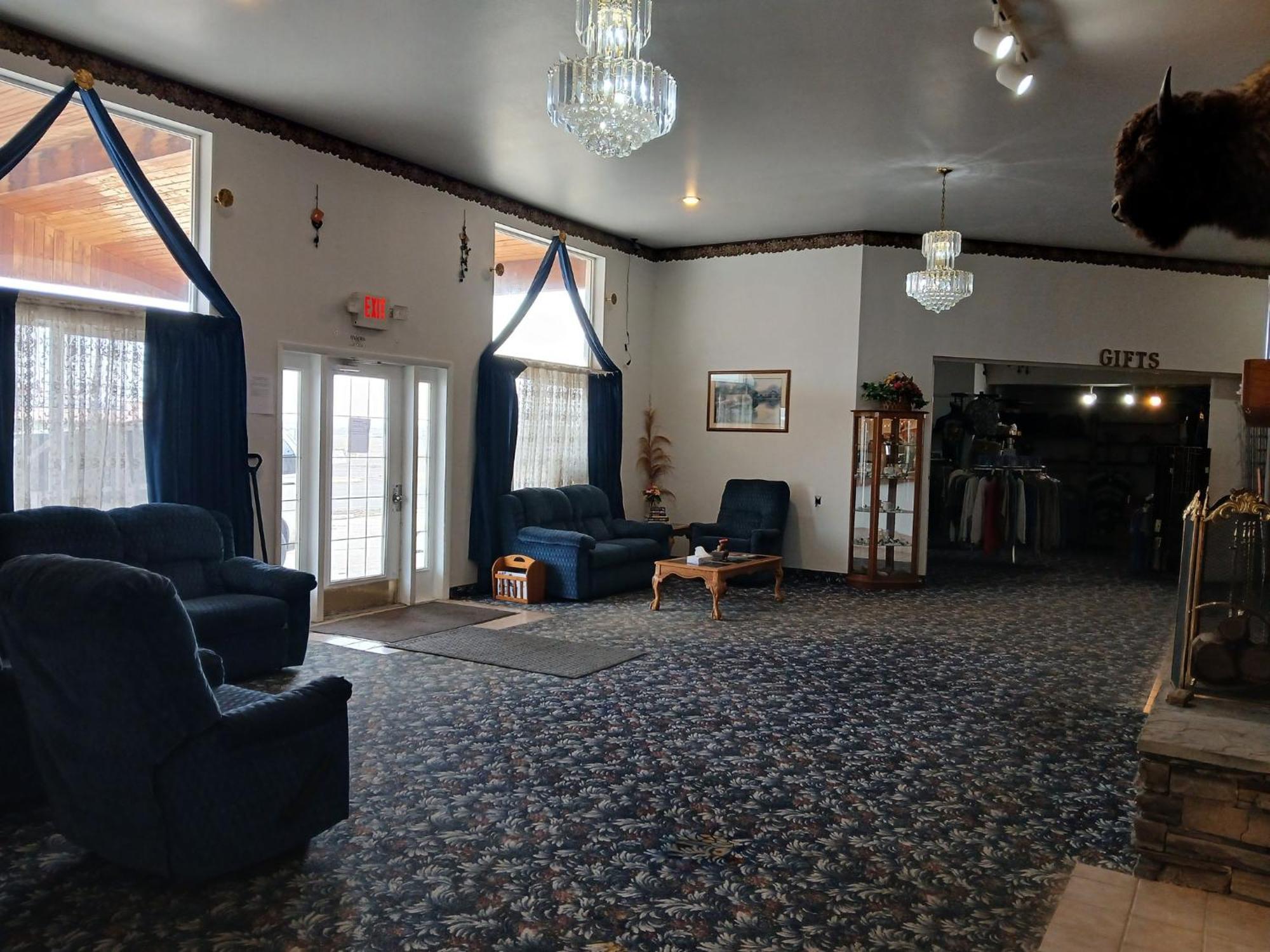 Glacier Gateway Inn Cut Bank Extérieur photo